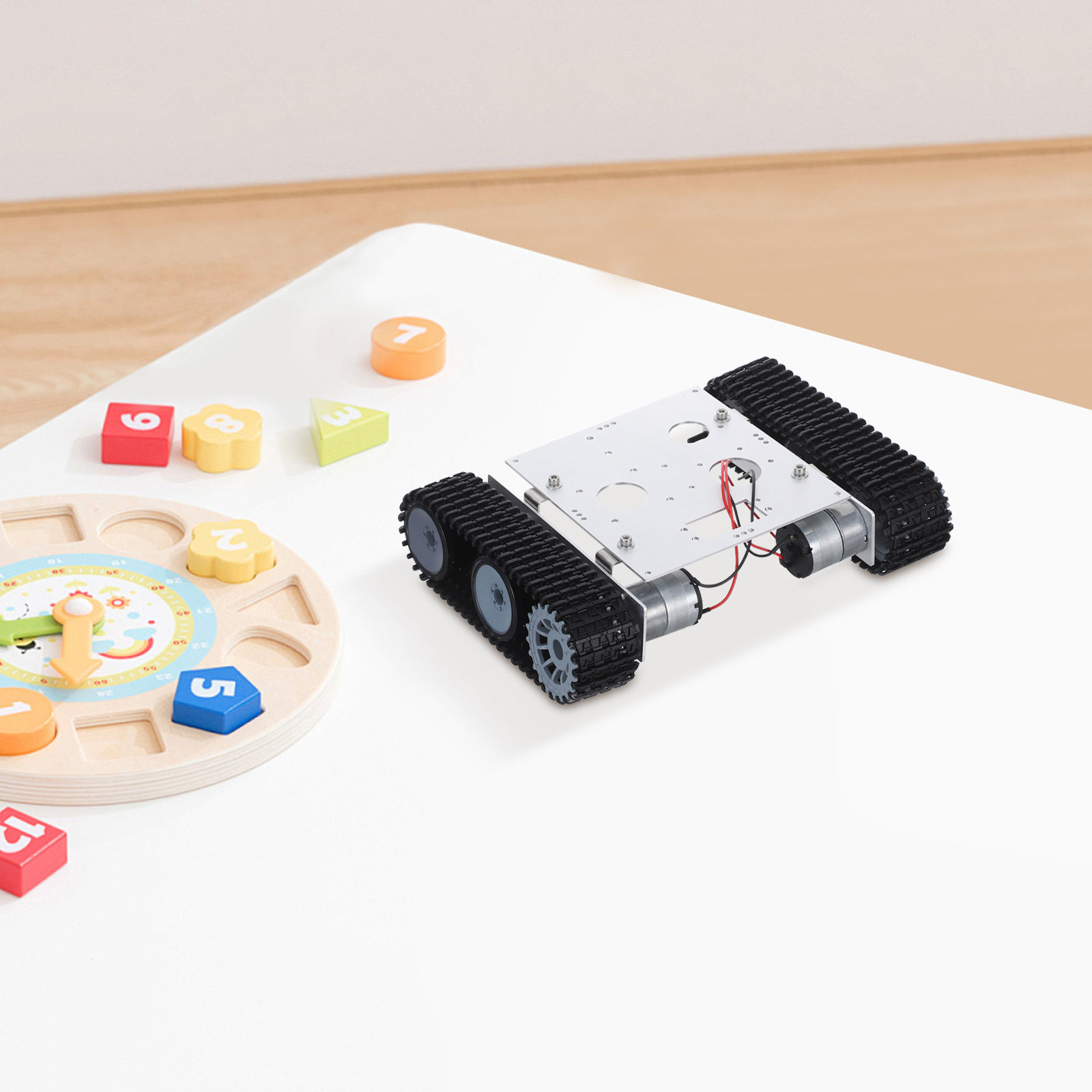 Kit de châssis de char robotiq - Stem Robotics Kit avis et prix